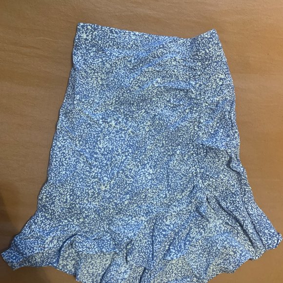 Mini blue and white skirt - Picture 5 of 5